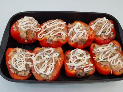 Orkaitėje keptos paprikos su neįprastu įdaru Žingsnis 8