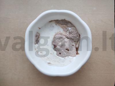 Naudinga ciabatta neminkant tešlos Žingsnis 1