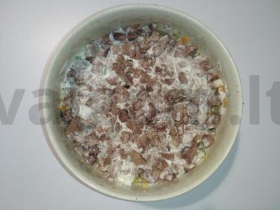 Sveikos vištienos kepenėlių salotos Žingsnis 2