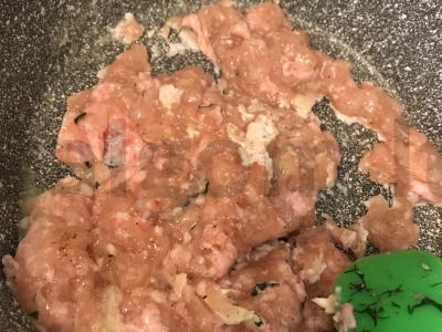 Vištienos makaronai su kreminiu grybų padažu Žingsnis 2