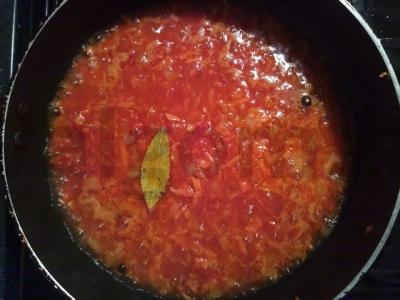 Švelnūs kalakutienos kukuliai su ryžiais pomidorų padaže Žingsnis 3