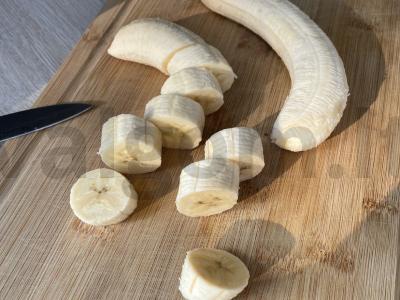 Bananų desertas Žingsnis 1
