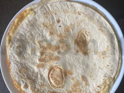 Greitas omletas pitos duonoje Žingsnis 8