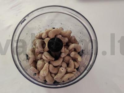 Vegetariška anakardžių riešutų grietinė Žingsnis 1
