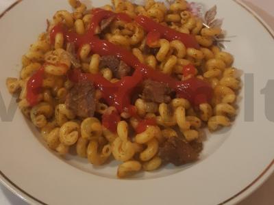 Naminiai makaronai. pagrindine nuotrauka