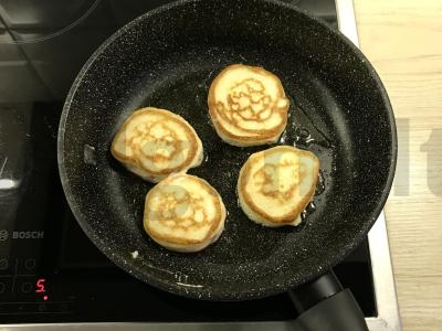 Obuolių blyneliai Žingsnis 6