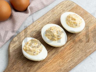 Įdaryti kiaušiniai su garstyčiomis ir majonezu Žingsnis 3