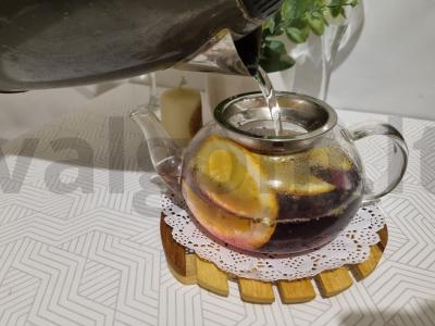 Serbentų ir apelsinų arbata. Žingsnis 3