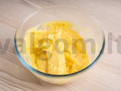 Pieno bulvių košė su dešrelėmis Žingsnis 2