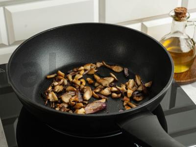 Soba su austrių grybais grietinės padaže Žingsnis 3