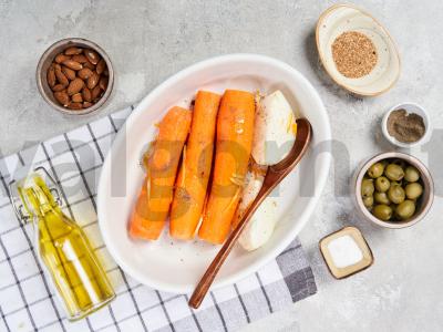 Keptos morkos su alyvuogėmis ir migdolais Žingsnis 1