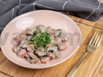 Dešrelės su grybais, žolelėmis ir grietinėle Žingsnis 5