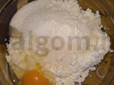 Lėtapėdžiai su vaniliniu grietinėlės padažu Žingsnis 1