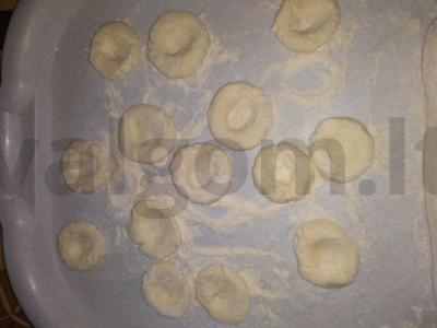 Lėtapėdžiai su vaniliniu grietinėlės padažu Žingsnis 4