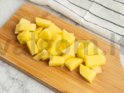 Kapustniakas su kalendra ir šviežiais kopūstais Žingsnis 3