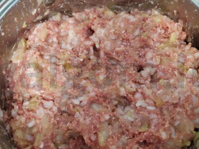 Tinginių įdaryti kopūstai su pomidorų tyre ir grietine Žingsnis 4