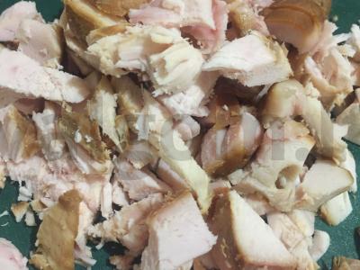 Salotos "Delicious" su rūkyta vištiena ir daržovėmis Žingsnis 4