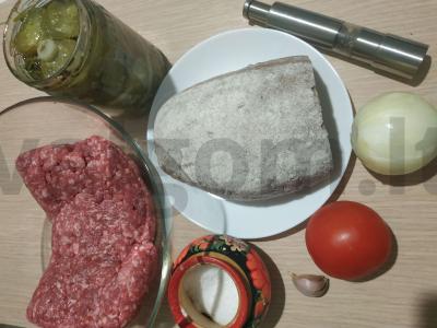 Hamburgeris "Lėkštėje" Žingsnis 1