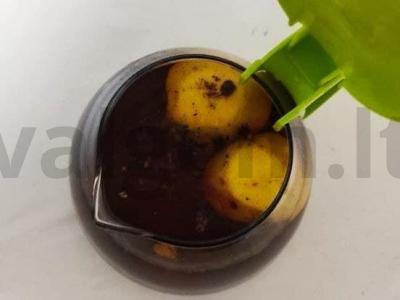 Naujametinis romo gėrimas iš arbatos su citrina ir prieskoniais Žingsnis 2