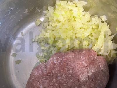 Tinginių įdaryti kopūstai grietinėlės padaže pagal specialų receptą Žingsnis 4
