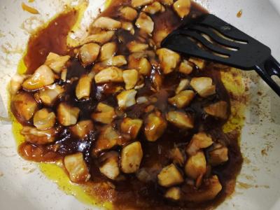 Udon su vištiena Teriyachika. Žingsnis 3