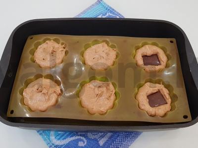 Šokoladiniai keksiukai su įdaru Žingsnis 3