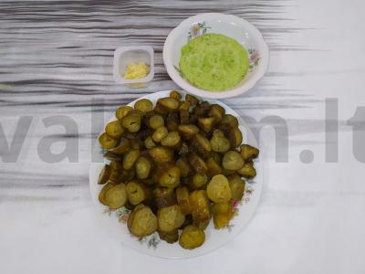 "Antrojo gyvenimo" marinuoti agurkai Žingsnis 1