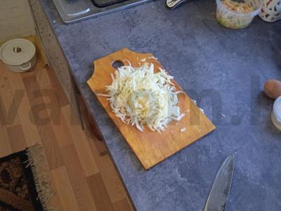 Kopūstų ir kiaušinių blynas Žingsnis 1