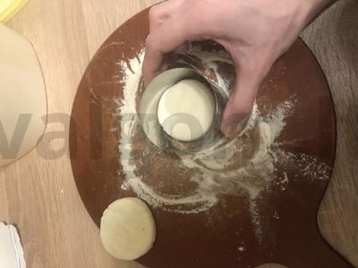 Sūrio pyragaičiai sveikiems pusryčiams Žingsnis 2