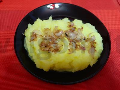 Bulvių košė su keptais svogūnais Žingsnis 5