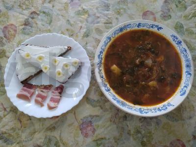 Mamos barščiai. "Tu negali manęs išvežti". pagrindine nuotrauka