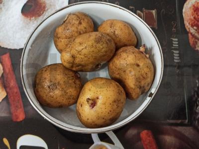 Keptos bulvės su česnakais Žingsnis 2