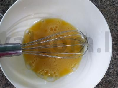 Bananiniai sausainiai su kokoso drožlėmis Žingsnis 1