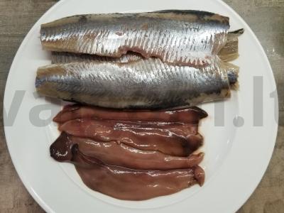 Senojo rusiško stiliaus pikantiška silkė su pieno padažu Žingsnis 1