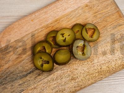 Ruginės duonos sumuštinis su karbonadu Žingsnis 1