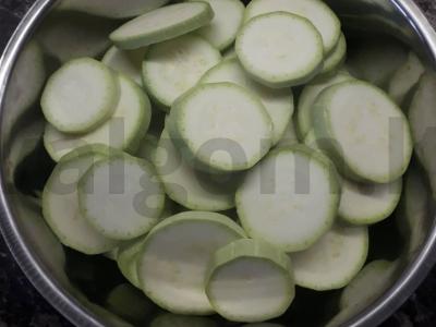 Keptos cukinijos Žingsnis 1
