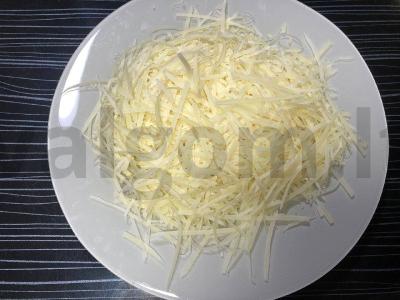 Smaragdo salotos su vištiena ir vynuogėmis Žingsnis 2