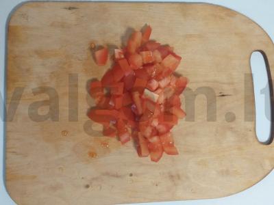 Sultinga šaverma su vištiena ir daržovėmis Žingsnis 4