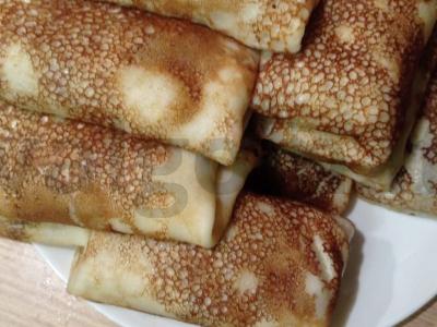 Blyneliai su vištiena ir grybais pagrindine nuotrauka