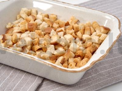 Salotos su kukurūzais ir naminiais skrebučiais Žingsnis 1