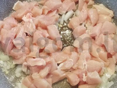 Grikių makaronai su vištiena terijakio padaže Žingsnis 2
