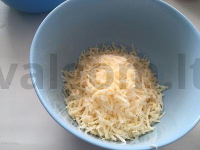 Sūrio ir išrūgų bandelė Žingsnis 2