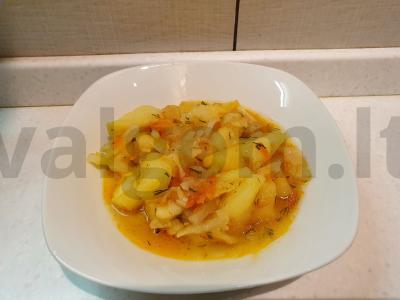 Troškintos daržovės garnyrui pagrindine nuotrauka