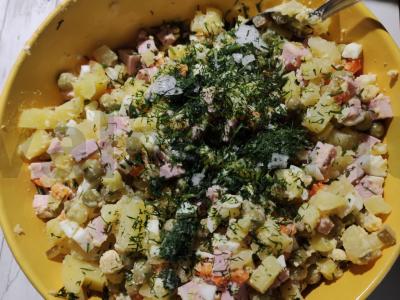 Olivier bet kokiai šventei pagrindine nuotrauka