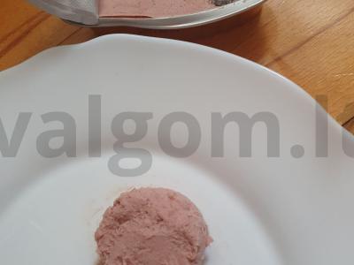 Sluoksniuotos tešlos skrebučiai su paštetu Žingsnis 3