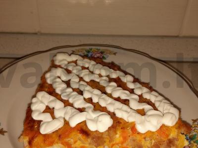 Daržovių troškinys su malta kiauliena pagrindine nuotrauka