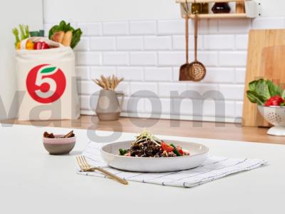 Pupelių salotos pagrindine nuotrauka