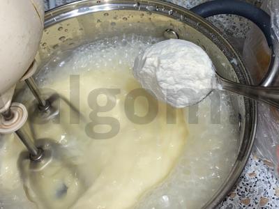 Labai purūs ir skanūs blyneliai su grietine Žingsnis 4