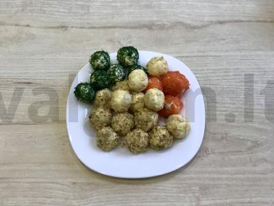 Užkandžių sūrio rutuliukai su dviejų rūšių sūriu pagrindine nuotrauka