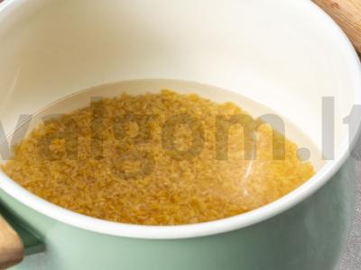 PP česnakų salotos Žingsnis 1